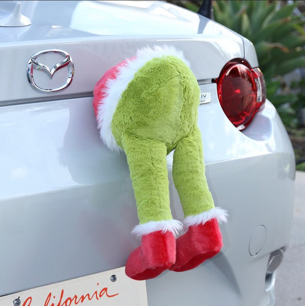 15" Hangin' Out Grinch Holiday Car Decoration Aurora Dr. Seuss NEW NWT